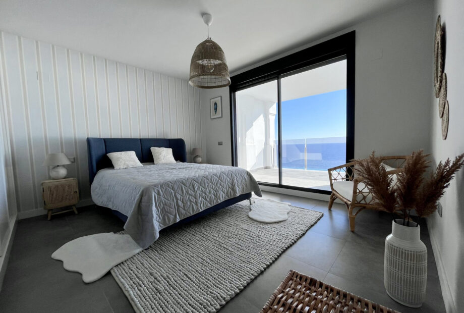 NEW SEA VIEW APARTAMENT!