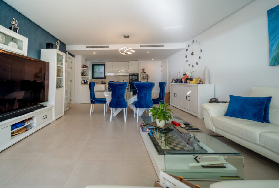 Ground Floor Apartment in El Higueron, Fuengirola